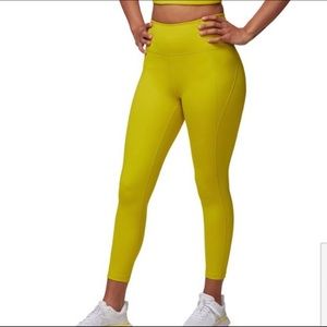 Girlfriend Collective Leggings Chartreuse 23 3/4 NWOT LARGE